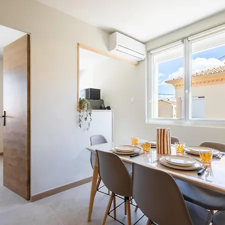 A Beautiful Flat Near The Sea